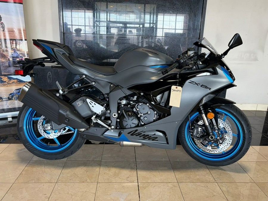 2026 Kawasaki Ninja ZX-6R Base