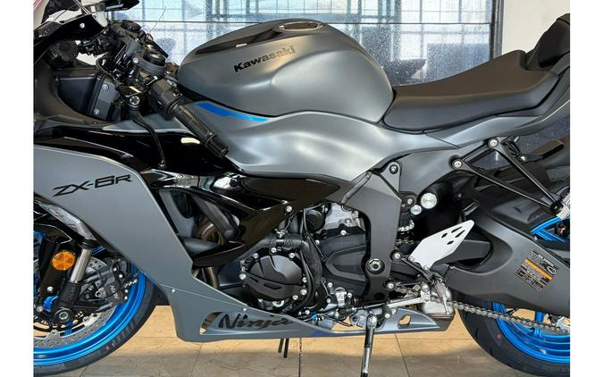 2026 Kawasaki NINJA ZX-6R BASE
