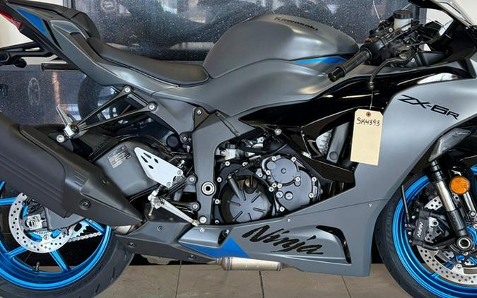 2026 Kawasaki Ninja ZX-6R Base