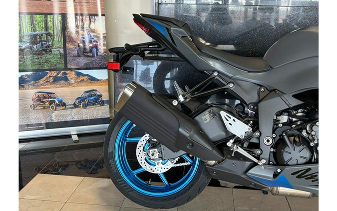 2026 Kawasaki NINJA ZX-6R BASE