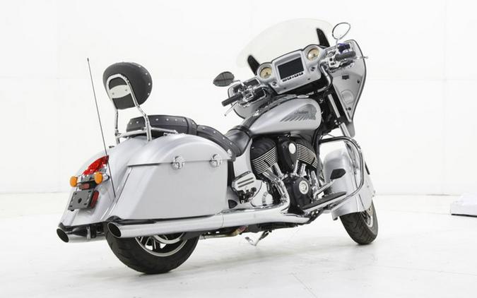 2018 Indian Chieftain Classic ABS Star Silver Smoke