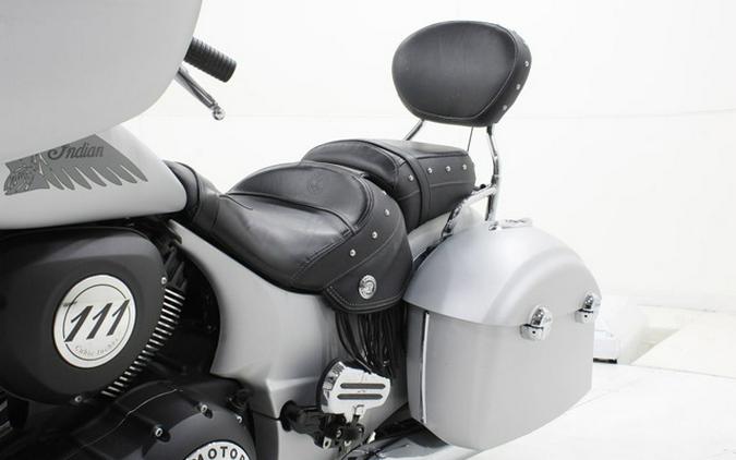 2018 Indian Chieftain Classic ABS Star Silver Smoke