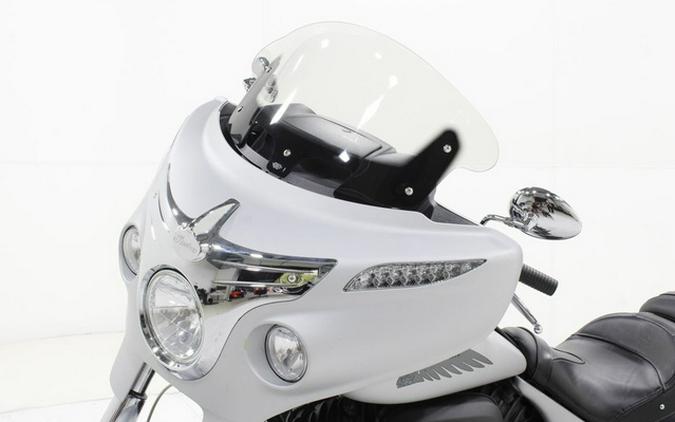 2018 Indian Chieftain Classic ABS Star Silver Smoke