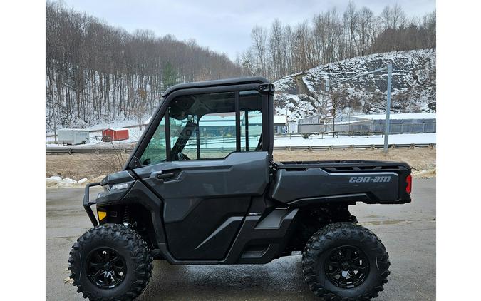 2024 Can-Am Defender Limited HD10