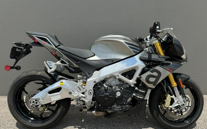 2016 Aprilia® Tuono V4 1100 RR ABS