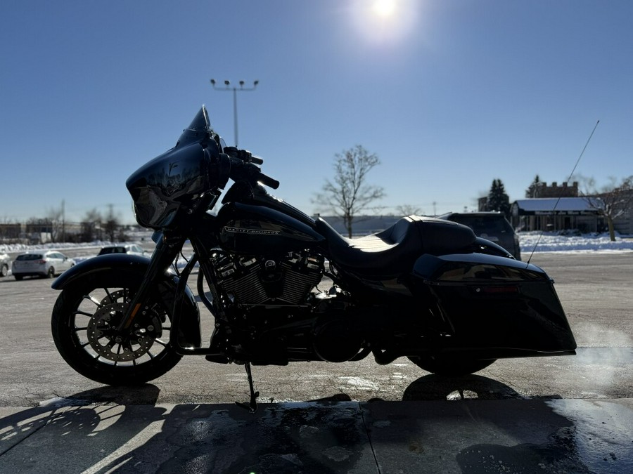 2019 Harley-Davidson Street Glide Special