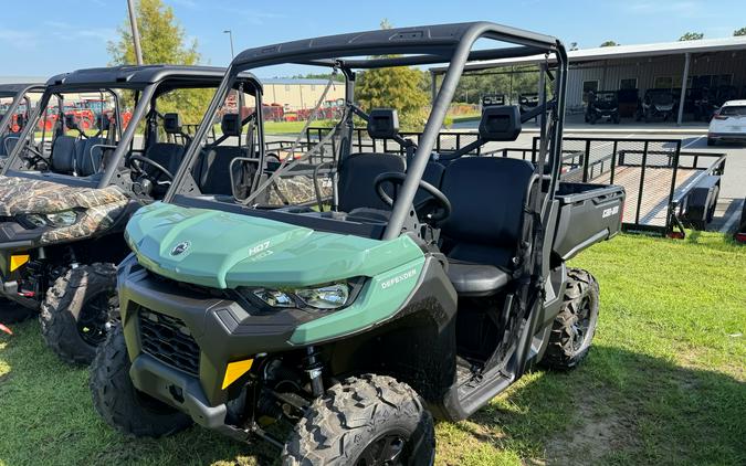 2026 Can-Am Defender DPS HD7