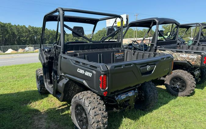 2026 Can-Am Defender DPS HD7