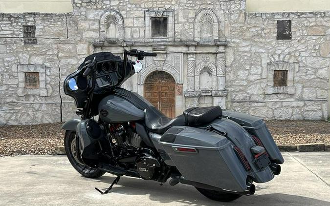 2018 Harley-Davidson® FLHXSE - CVO™ Street Glide®