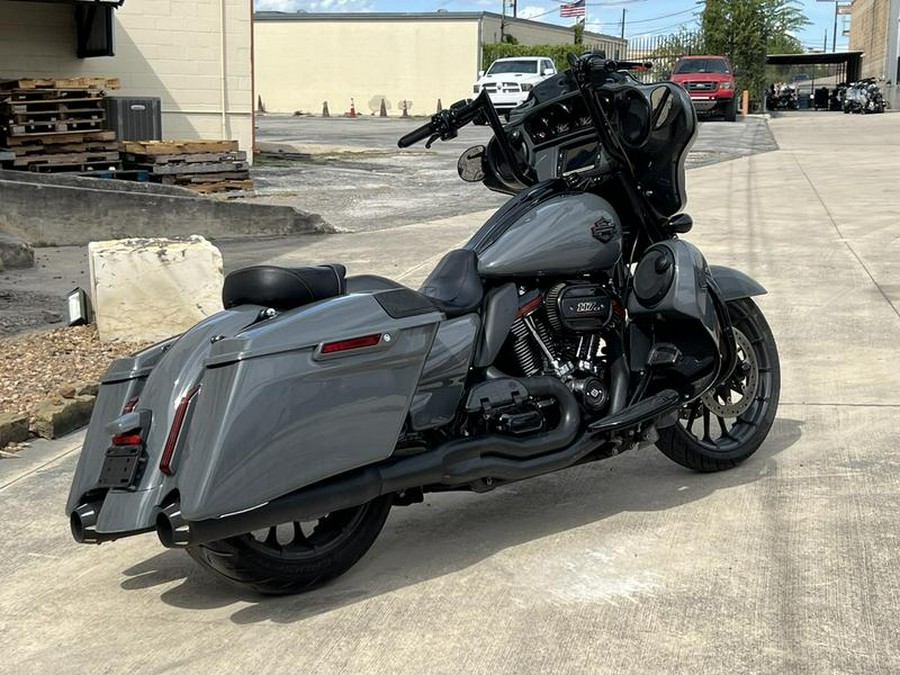 2018 Harley-Davidson® FLHXSE - CVO™ Street Glide®