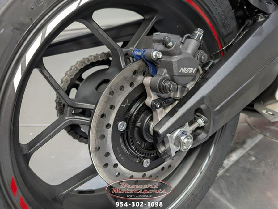 2025 Honda CBR650R E-Clutch