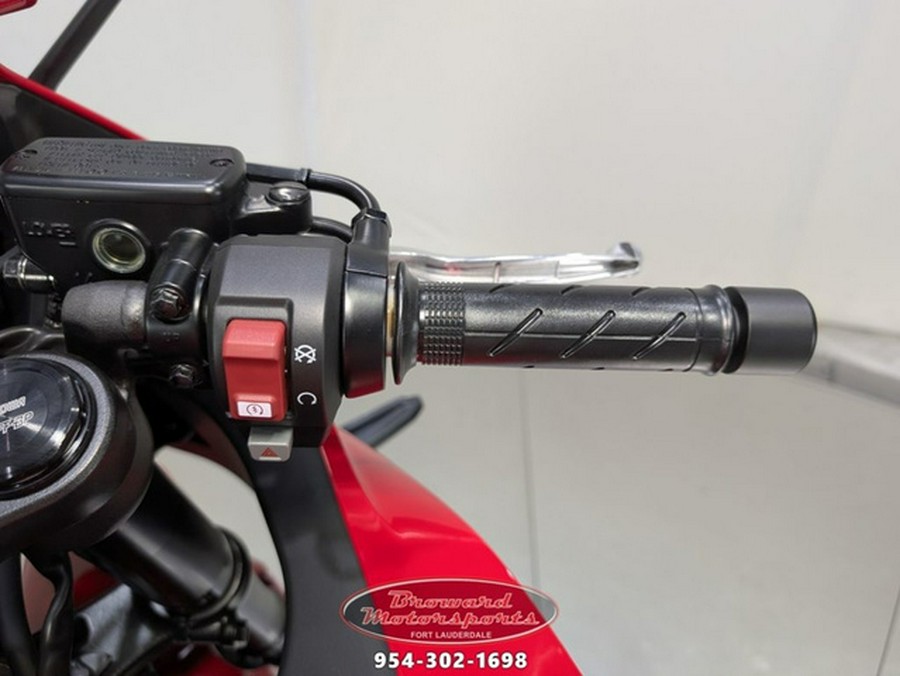 2025 Honda CBR650R E-Clutch