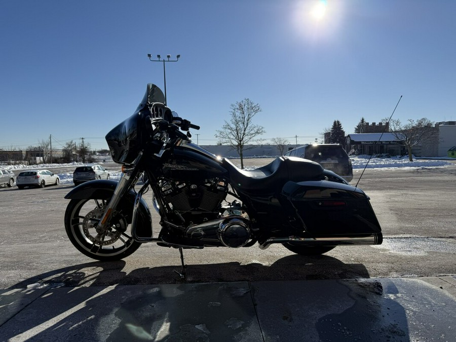 2018 Harley-Davidson Street Glide