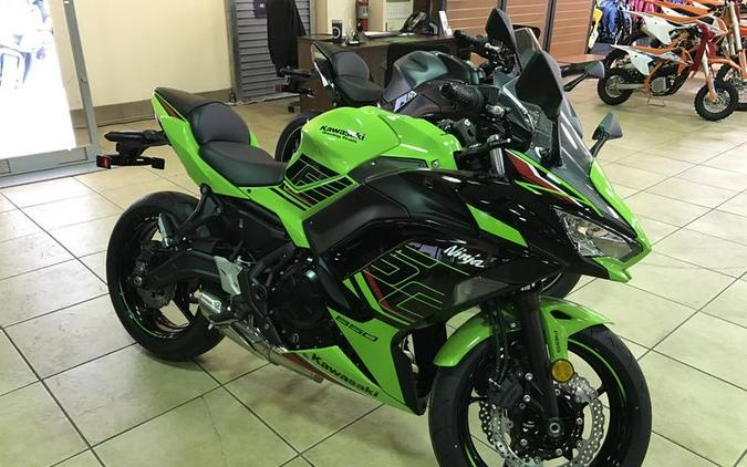 2024 Kawasaki Ninja® 650 KRT Edition ABS