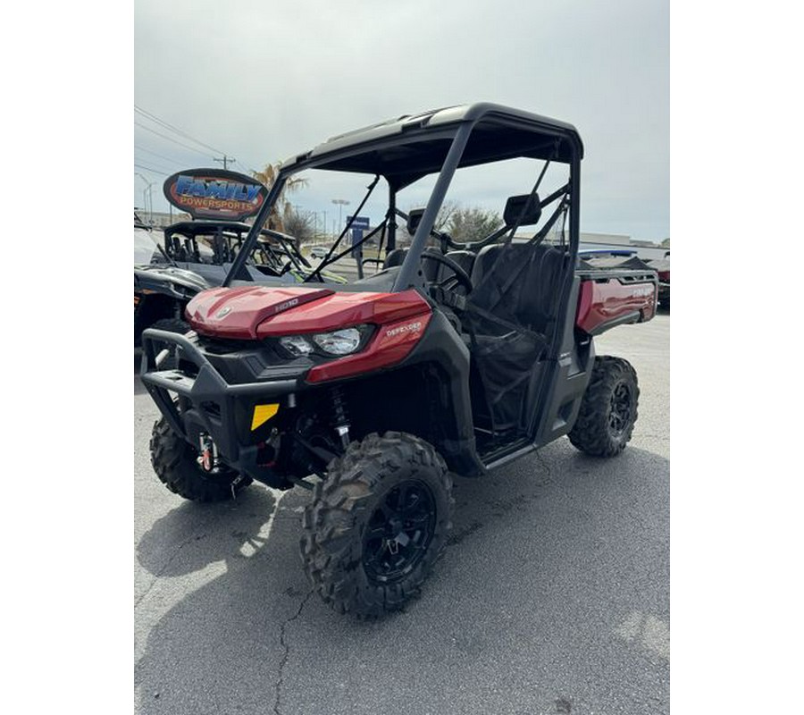 New 2024 CAN-AM DEFENDER XT HD10 FIERY RED