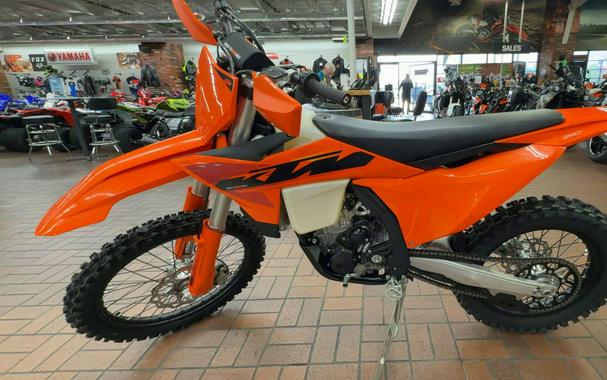 2025 KTM 250 XC-F