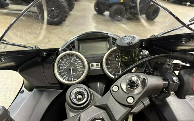 2025 Kawasaki Ninja ZX-14R ABS