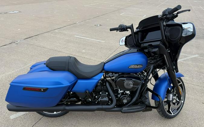 2026 Harley-Davidson® Street Glide® Aurora Blue Denim - Black