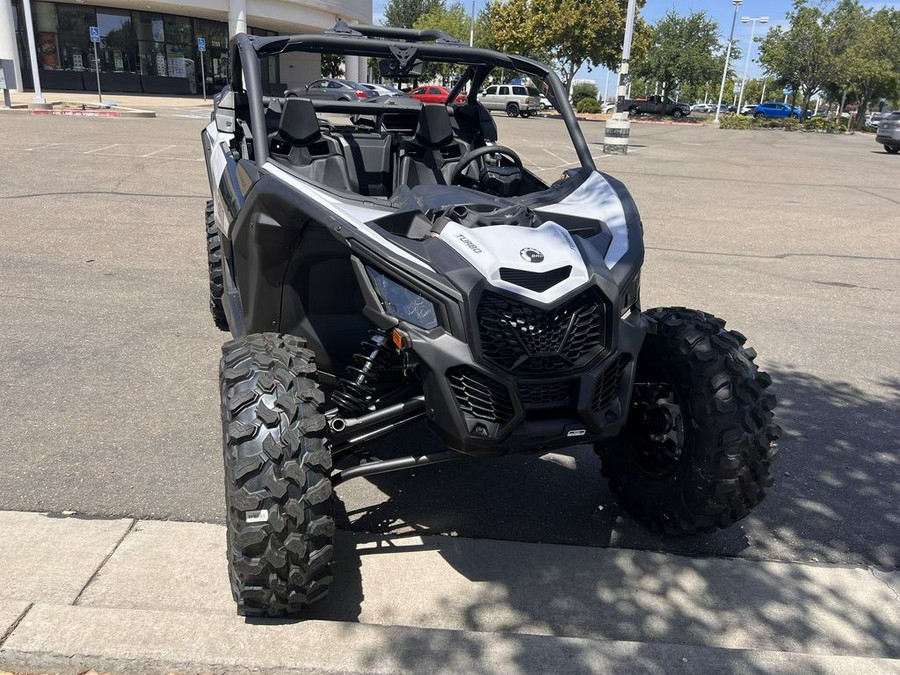 2024 Can-Am® Maverick X3 DS Turbo Catalyst Gray