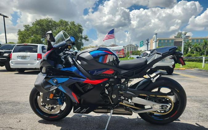 2026 BMW M 1000 RR