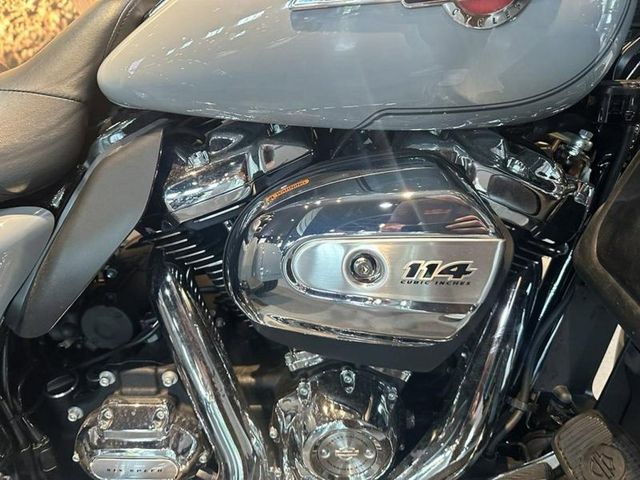 2024 Harley-Davidson® FLHTCUTG - Tri Glide® Ultra