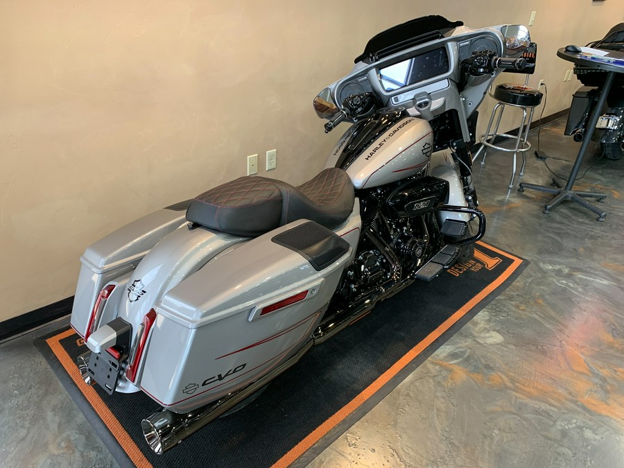 2023 Harley-Davidson CVO Street Glide