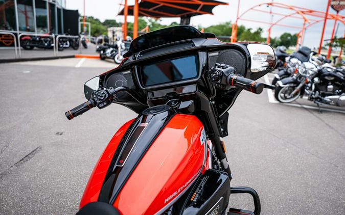 2024 CVO™ Street Glide FLHXSE