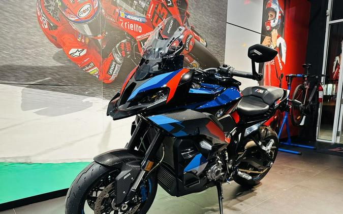 2024 BMW M 1000 XR Blackstorm Metallic/M Motorsport