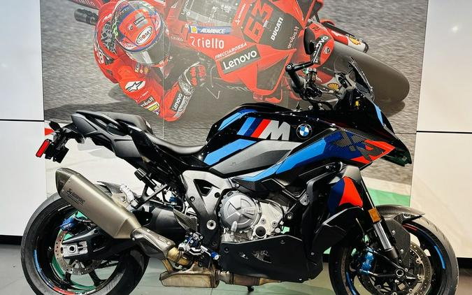 2024 BMW M 1000 XR Blackstorm Metallic/M Motorsport