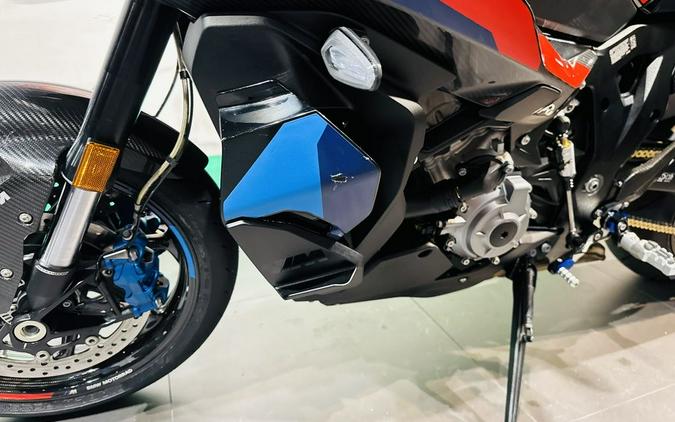 2024 BMW M 1000 XR Blackstorm Metallic/M Motorsport