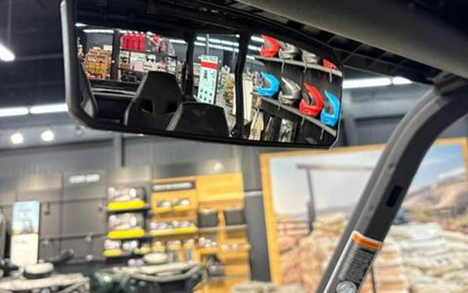 2026 Can-Am Commander MAX XT-P