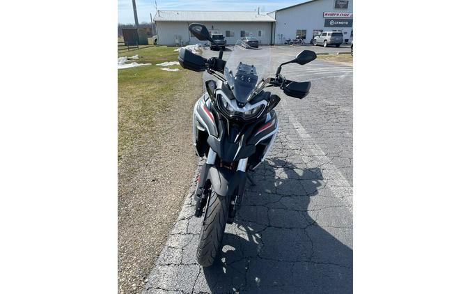 2025 TRK 702 - WHITE - Benelli