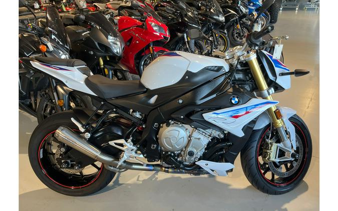 2019 BMW S1000 R