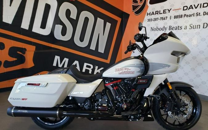 2024 Harley-Davidson CVO Road Glide ST Review [13 Fast Facts]