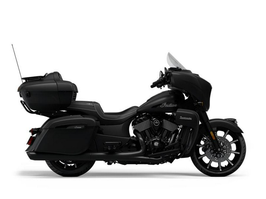 2024 Indian Motorcycle® Roadmaster® Dark Horse® w/Powerband Audio Package Black Smoke