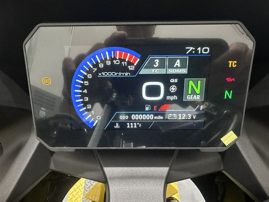 2024 Suzuki GSX-S 8R GSX800FRQM4