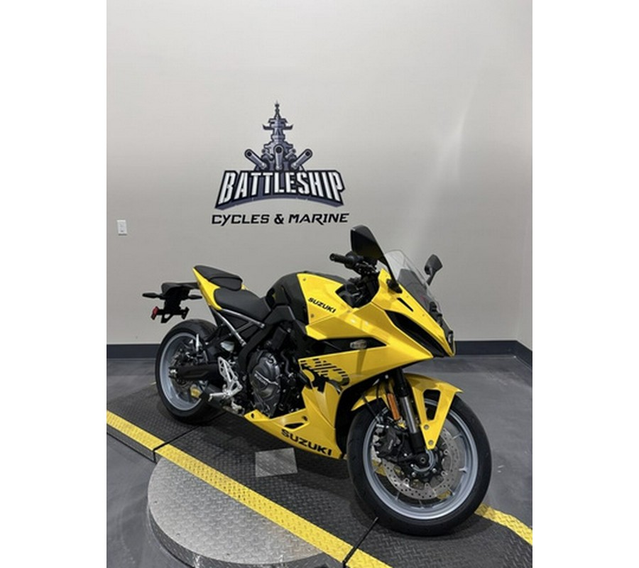 2024 Suzuki GSX-8R 8R GSX800FRQM4