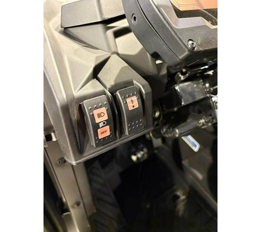 2026 Can-Am Commander XT-P