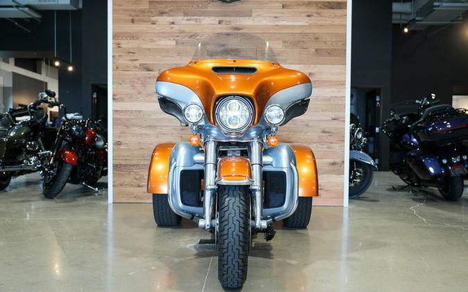 2016 Harley-Davidson Trike FLHTCUTG - Tri Glide Ultra