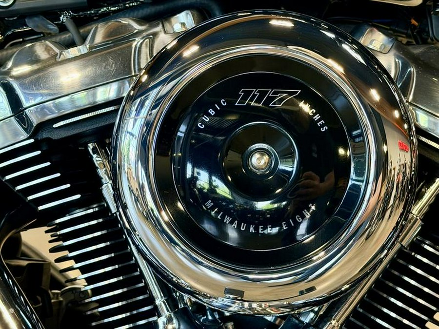 2025 Harley-Davidson® FXBB - Street Bob®