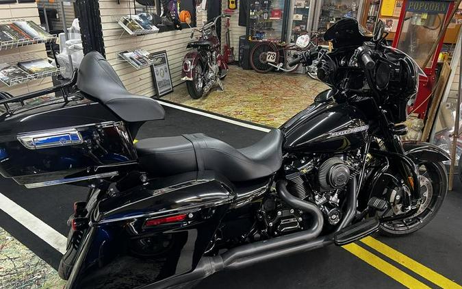 2019 Harley-Davidson® FLHXS - Street Glide® Special