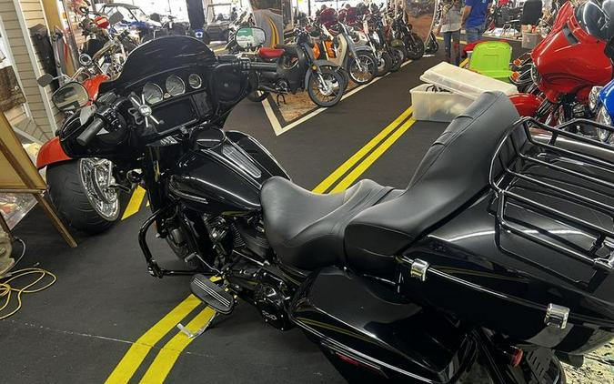 2019 Harley-Davidson® FLHXS - Street Glide® Special