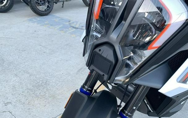 New 2024 KTM 1290 SUPER ADVENTURE S