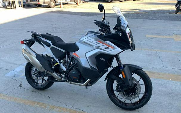 New 2024 KTM 1290 SUPER ADVENTURE S