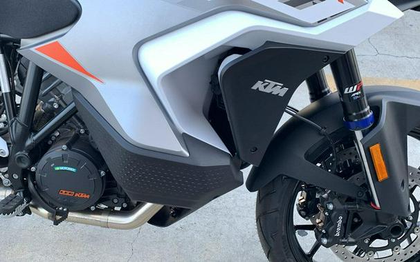 New 2024 KTM 1290 SUPER ADVENTURE S