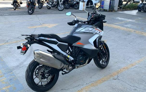 New 2024 KTM 1290 SUPER ADVENTURE S