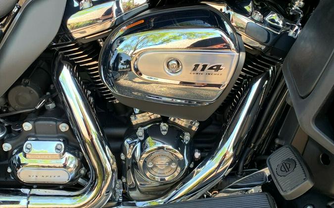 New 2023 Harley-Davidson Tri Glide Ultra FLHTCUTG Trike For Sale In Miami, Florida