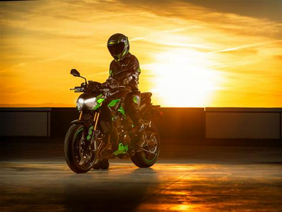 2024 Kawasaki Z900 SE ABS