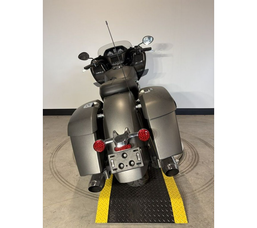 2023 Indian Motorcycle® CHALLENGER, TITANIUM SMOKE, CAL