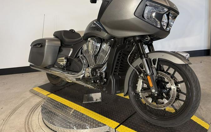 2023 Indian Motorcycle® CHALLENGER, TITANIUM SMOKE, CAL